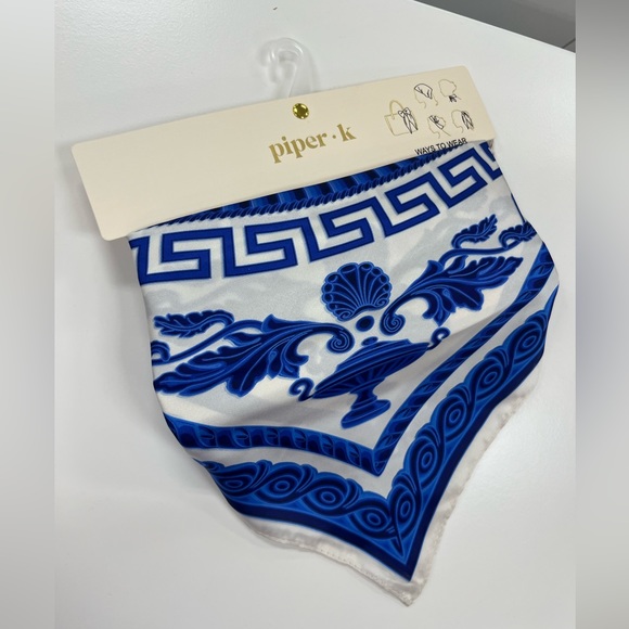 NWT ⚜️💙⚜️ Piper K Gorgeous Satin Head Scarf Bandana Head Wrap - Picture 6 of 7